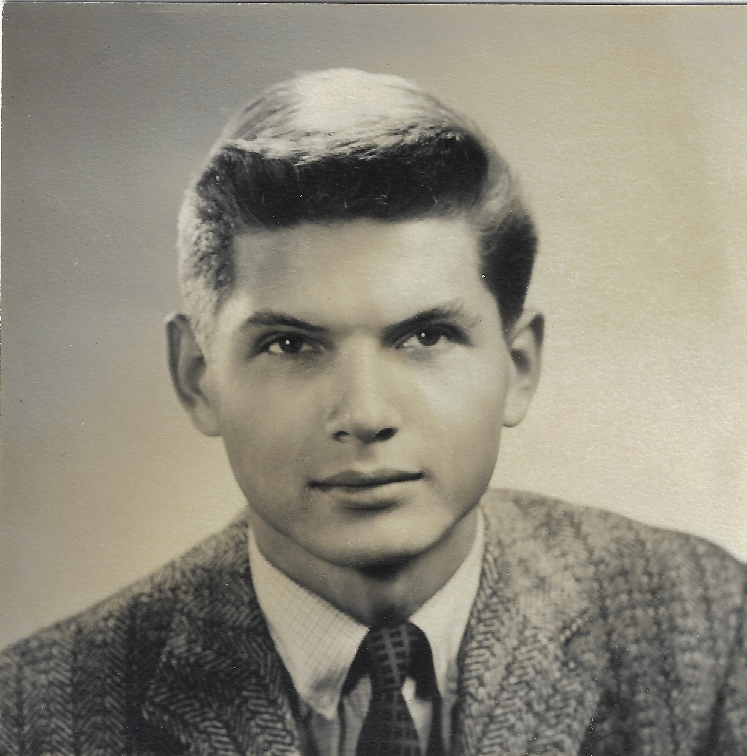 Young LH Photo