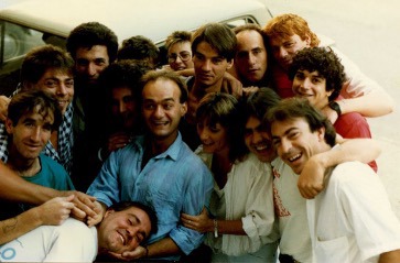 Raúl (bottom) and the men and women in Betel, 1987. Luis Mendoza is on the far left. Almost all died within a few years of this photograph.