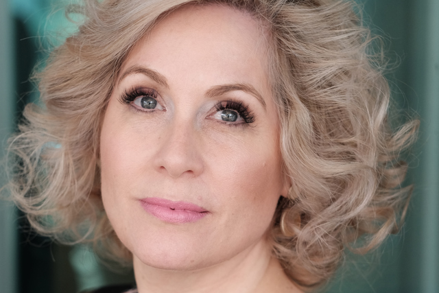 Lisa Klein Headshot