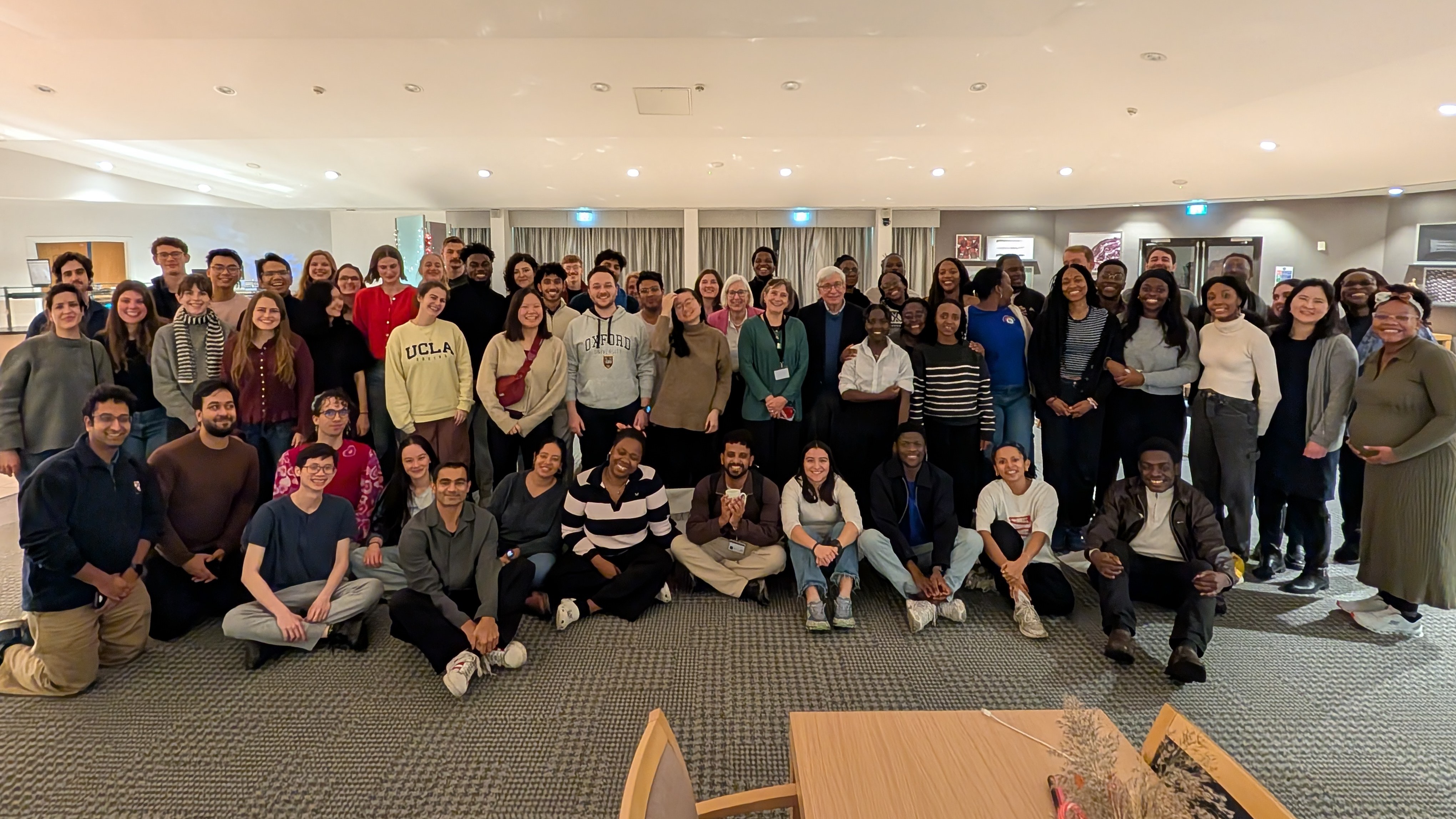 PXL 20251207 202308030