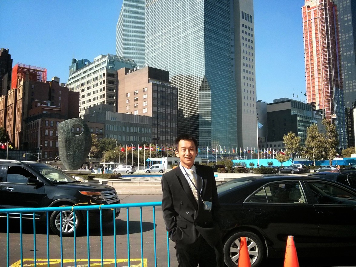 Mason Ji Outside Un